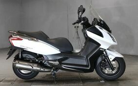 KYMCO DOWNTOWN 125 i 不明