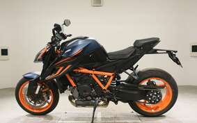 KTM 1290 SUPER DUKE R 2022 V3940