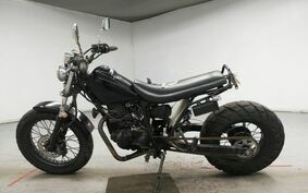 YAMAHA TW225 DG09J