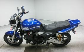 YAMAHA XJR1300 2001 RP03J