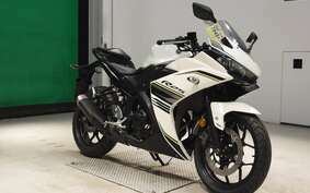 YAMAHA YZF-R25 A RG10J