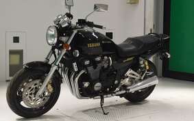 YAMAHA XJR1200 1995 4KG