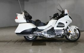 HONDA GL 1800 GOLD WING 2012 SC68