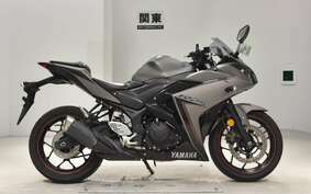 YAMAHA YZF-R25 RG10J