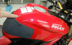 DUCATI STREETFIGHTER 848 2012