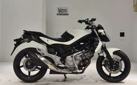 SUZUKI GLADIUS 2013 VK58A