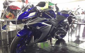 YAMAHA YZF-R25 RG10J