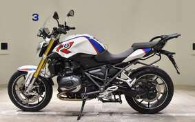 BMW R1200R 2017 0A04