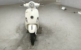 VESPA LX125 0000