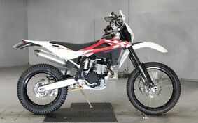 HUSQVARNA TE250 不明