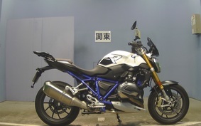 BMW R1200R 2017 0A04