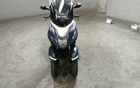 YAMAHA TRICITY 125 SE82J