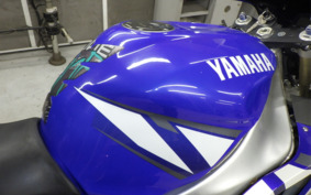 YAMAHA YZF-R1 2001