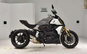 DUCATI DIAVEL 1260 S 2022