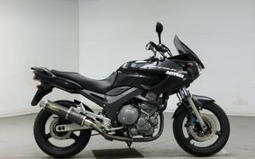 YAMAHA TDM900 2004 RN11