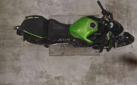 KAWASAKI ER600 N 2013