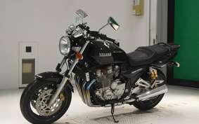 YAMAHA XJR1300 1998 RP01J