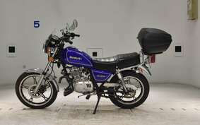 SUZUKI GN125 H