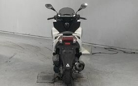 YAMAHA TRICITY 125 SE82J