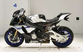 YAMAHA YZF-R1 M 2020