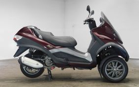 PIAGGIO MP3 250 RL M472