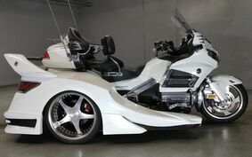 HONDA GL 1800 GOLD WING TRIKE 2013 SC68