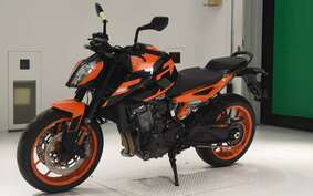 KTM 890 DUKE GP 2023 TU940