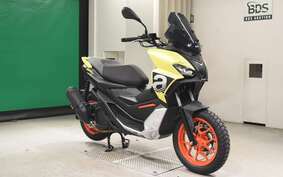 APRILIA SR GT200