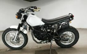 YAMAHA TW225 DG09J