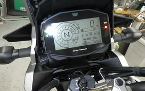 SUZUKI Vストローム1050 2020 EF11M