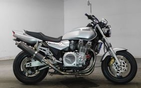 YAMAHA XJR1300 1998 RP01J