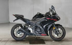 YAMAHA YZF-R25 RG10J