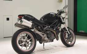 DUCATI MONSTER 1100 2011