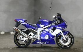 YAMAHA YZF-R6 2000 RJ031