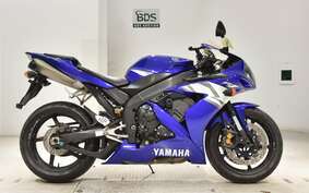 YAMAHA YZF-R1 2004 RN13