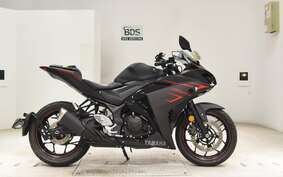 YAMAHA YZF-R25 RG10J