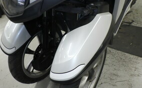 YAMAHA TRICITY 125 SE82J