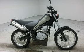 YAMAHA TRICKER DG16J