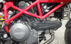 DUCATI HYPERMOTARD 796 2010