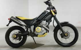 YAMAHA TRICKER DG10J