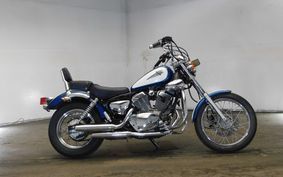 YAMAHA VIRAGO 250 S 3DM