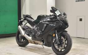 YAMAHA YZF-R1 2023