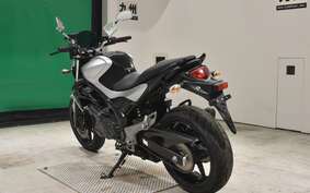 SUZUKI GLADIUS 2013 VK58A