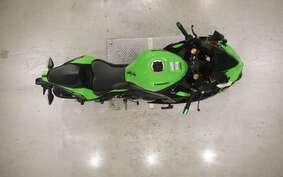 KAWASAKI ZX-25R ZX250E