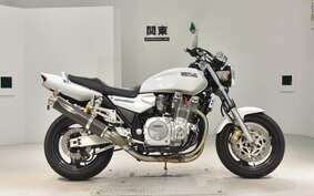 YAMAHA XJR1300 1999 RP01J