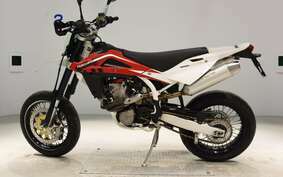 HUSQVARNA SM450R 2011 A202