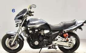 YAMAHA XJR1300 2004 RP03J