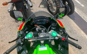 KAWASAKI NINJA ZX 10 R KRT ED 2021 ZXT02E