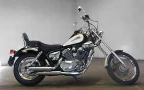 YAMAHA VIRAGO 250 S 3DM