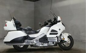 HONDA GL 1800 GOLD WING 2012 SC68